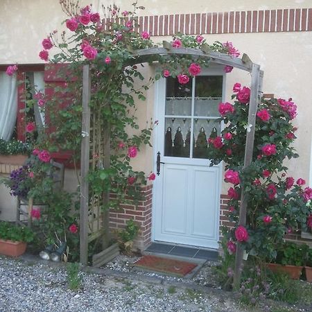 Bed and Breakfast Les Blancarts Hautebut Exterior foto